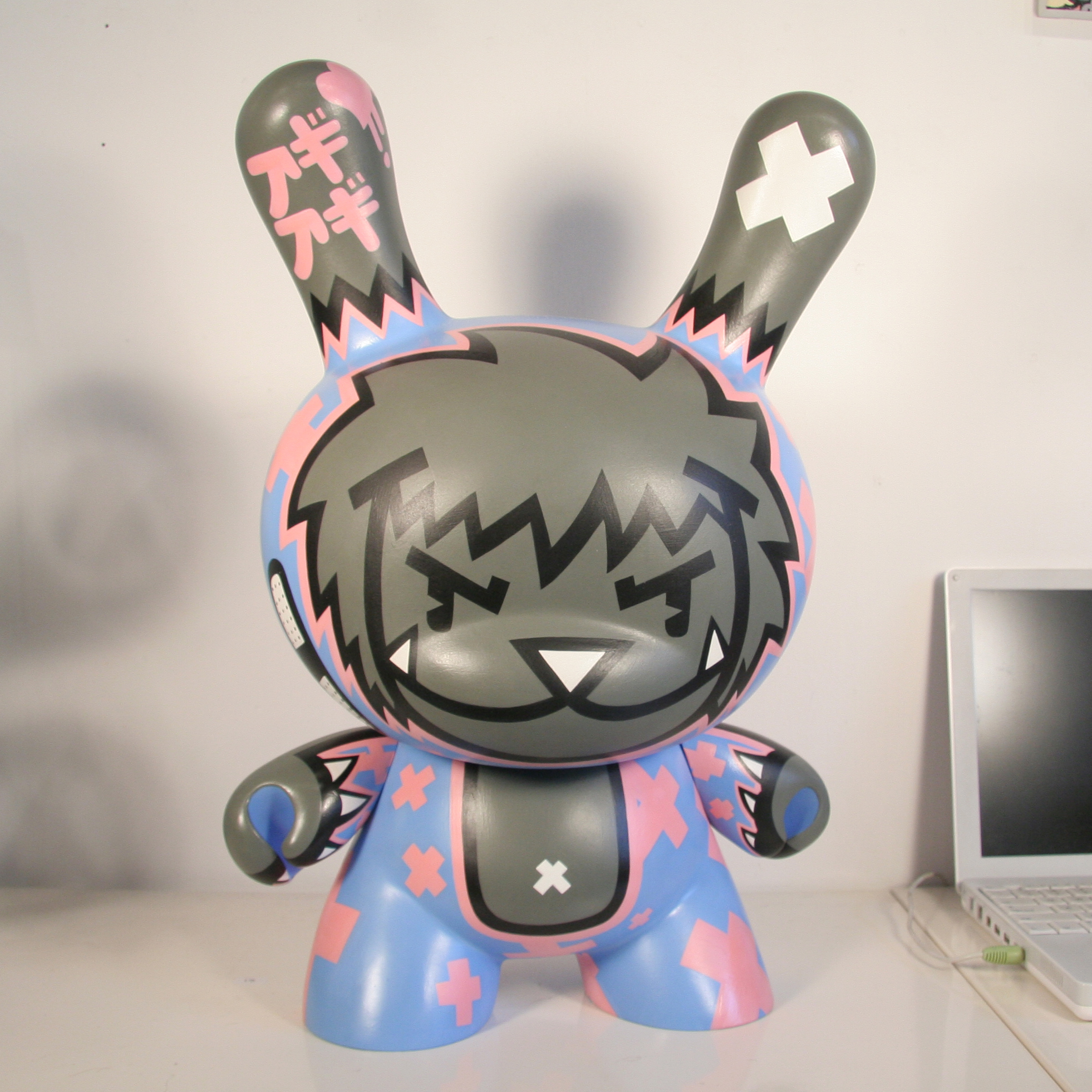 20-Inch Custom Yeti SPIKI DUNNY